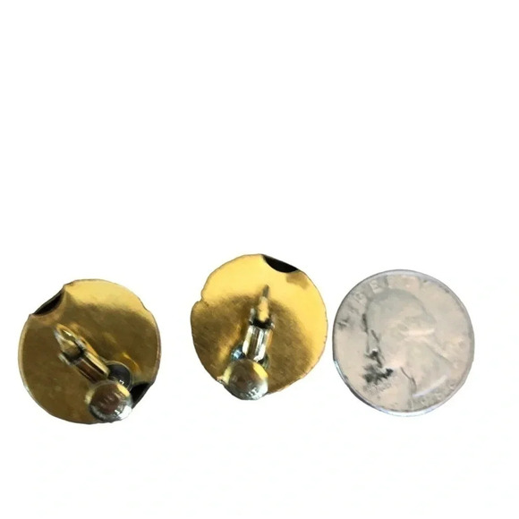 Vintage gold clip Ons - Picture 2 of 3